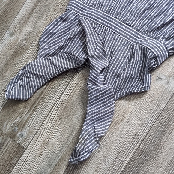 Harper & Me Striped Ruffle Dress S - Picture 2 of 5